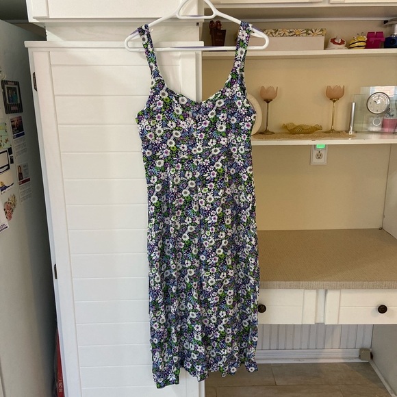 New With Tags Floral Dress - Picture 2 of 7
